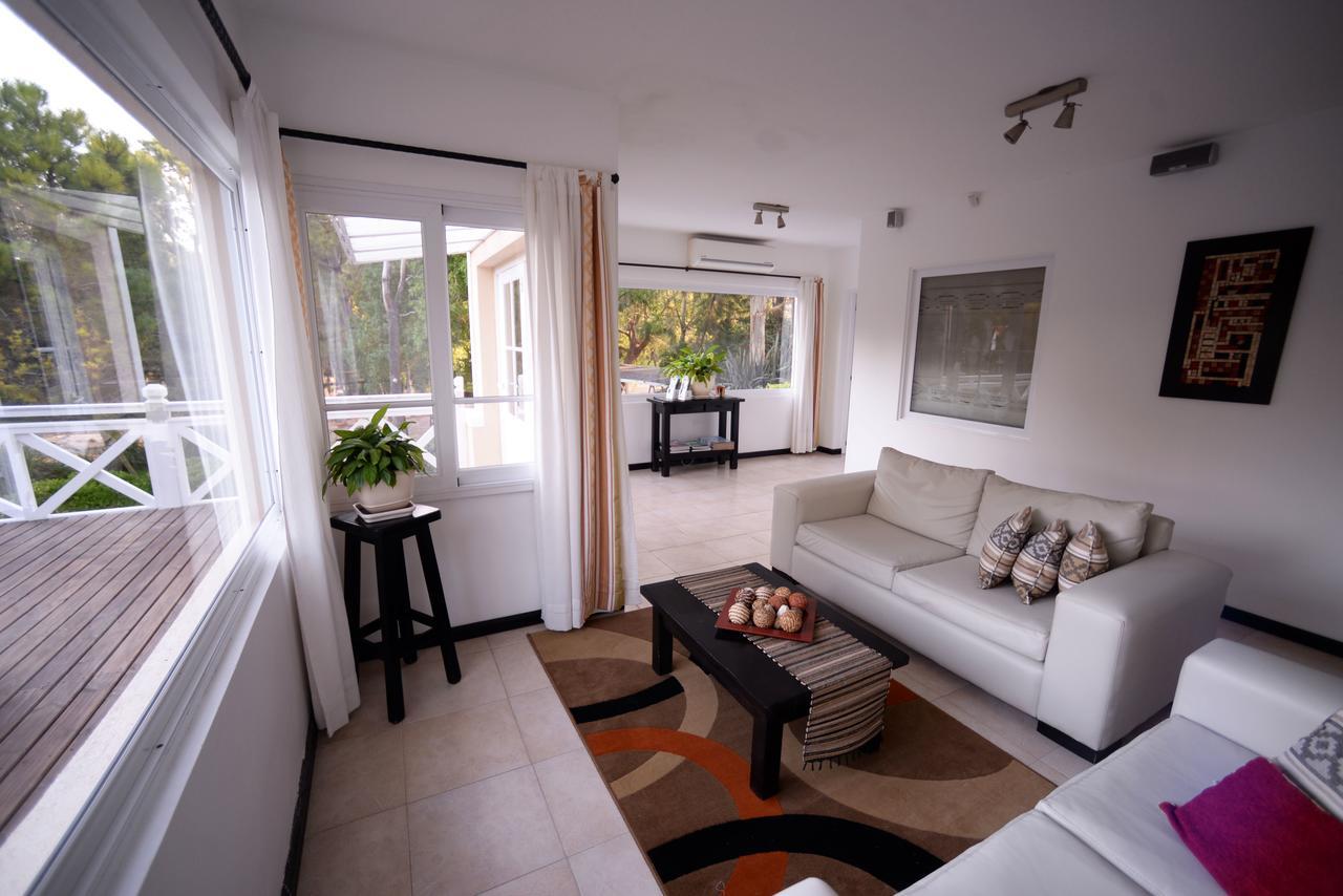 Miradores Del Bosque Apart & Spa 马德拉潘帕斯 外观 照片